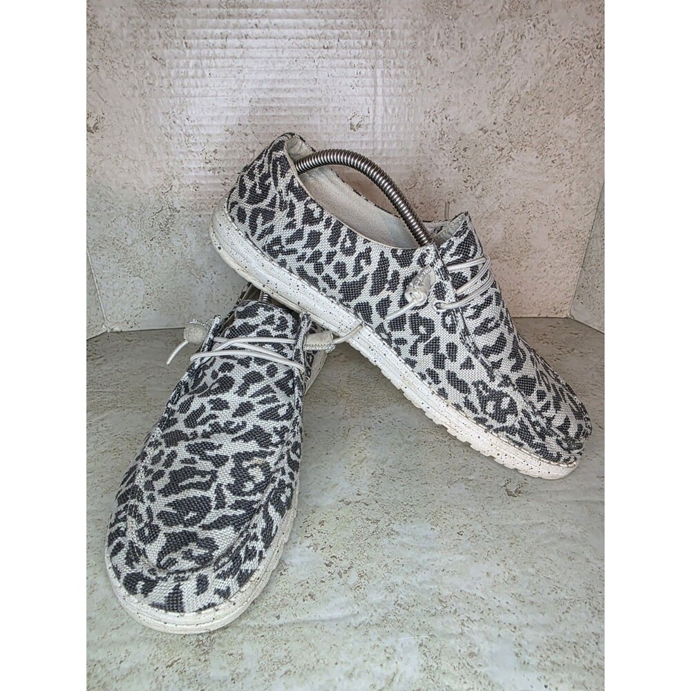 Hey Dude Wendy Woven Cheetah Gray Slip On Loafers Women Sz 11 Casual Shoes